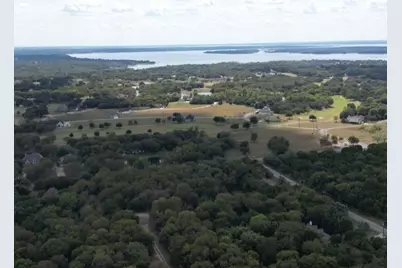 1577 Whitecrest Drive, Whitney, TX 76692 - Photo 4