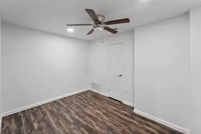 248 E Marguerita Drive, Garland, TX 75040 - Photo 12