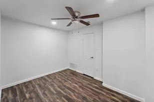 248 E Marguerita Dr, Garland, TX 75040 - Photo 12