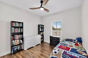 585 Blue Marlin Ct, Bluff Dale, TX 76433 - Photo 24