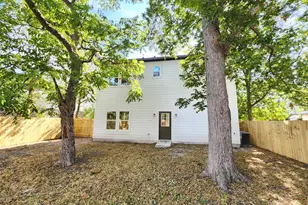 1810 Fuller St, Greenville, TX 75401 - Photo 10