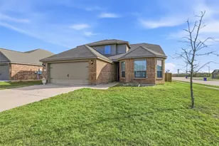 1000 Tumbleweed Trail, Crowley, TX 76036 - Photo 6