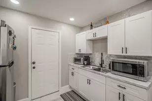 4506 Roberts Ave, Dallas, TX 75215 - Photo 4