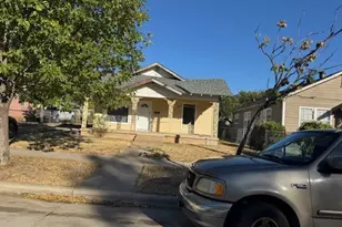 2206 Chestnut Ave, Fort Worth, TX 76164 - Photo 24