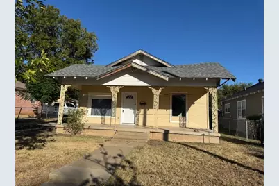 2206 Chestnut Avenue, Fort Worth, TX 76164 - Photo 1