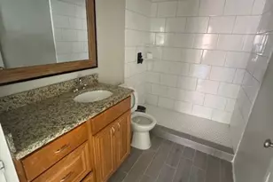 2206 Chestnut Ave, Fort Worth, TX 76164 - Photo 14