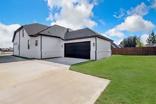 13712 W Riviera Dr, Fort Worth, TX 76028 - Photo 40