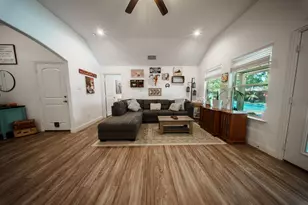 109 S Florence St, Tioga, TX 76271 - Photo 8