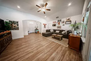 109 S Florence St, Tioga, TX 76271 - Photo 6