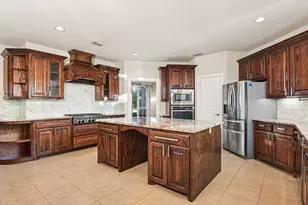 6935 Sea Harbor Dr, Grand Prairie, TX 75054 - Photo 12