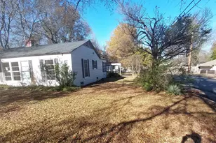 2131 Hubbard St, Paris, TX 75460 - Photo 2