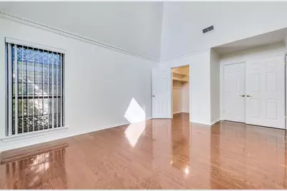 3235 Stonehenge Lane, Carrollton, TX 75006 - Photo 26