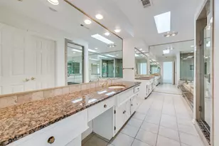 3235 Stonehenge Ln, Carrollton, TX 75006 - Photo 34