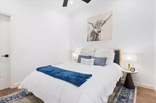 330 Austin Ave, Waco, TX 76701 - Photo 6