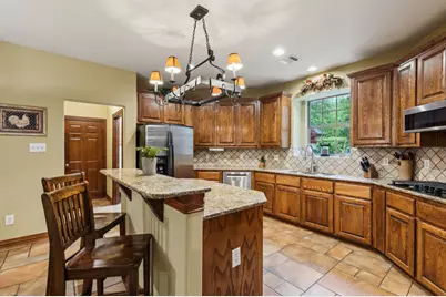 1810 Skipaway Drive, Rowlett, TX 75088 - Photo 6