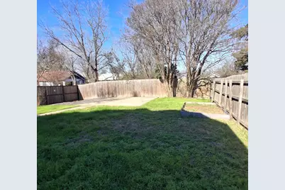 2618 Bourland Street, Greenville, TX 75401 - Photo 14