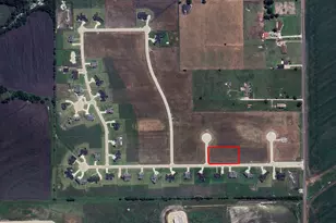 700 Cambridge Ct, Nevada, TX 75173 - Photo 1