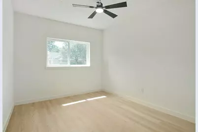 7937 Trimble Drive, Fort Worth, TX 76134 - Photo 10