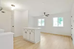 7937 Trimble Dr, Fort Worth, TX 76134 - Photo 18