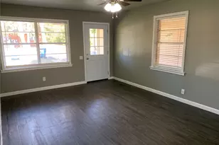 721 Barbara St, Athens, TX 75751 - Photo 2