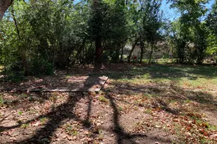 721 Barbara St, Athens, TX 75751 - Photo 16