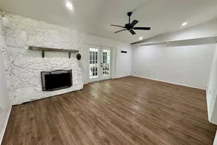 1810 Guinevere St, Arlington, TX 76014 - Photo 1