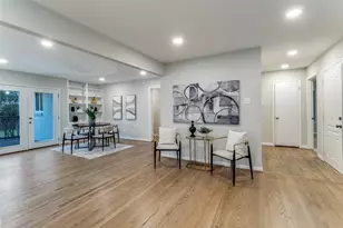 10115 Lanshire Dr, Dallas, TX 75238 - Photo 14