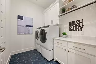 12721 Frio Springs Dr, Fort Worth, TX 76052 - Photo 32