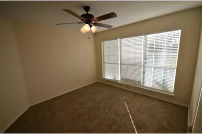 2201 Ashwood Court, Carrollton, TX 75006 - Photo 14