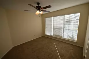 2201 Ashwood Ct, Carrollton, TX 75006 - Photo 14