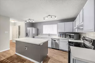 1806 Cedar Ridge Dr, Mesquite, TX 75181 - Photo 18