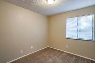 1906 Beacon Way, Fort Worth, TX 76140 - Photo 14