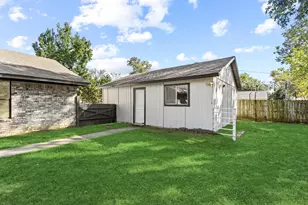 506 Elder St, Collinsville, TX 76233 - Photo 34