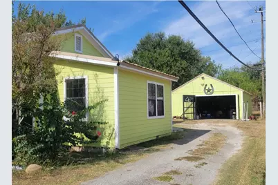 1015 San Benito Drive, Brownwood, TX 76801 - Photo 2