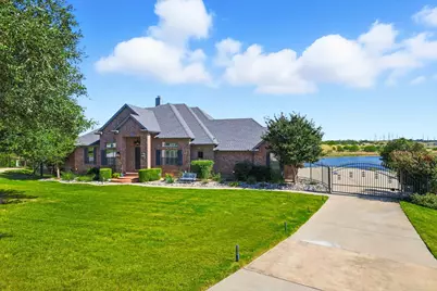 10300 San Simeon Lane, Fort Worth, TX 76179 - Photo 6