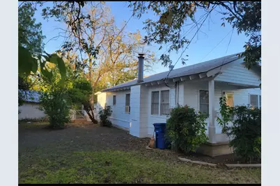 1007 Lackey Street, Brownwood, TX 76801 - Photo 2