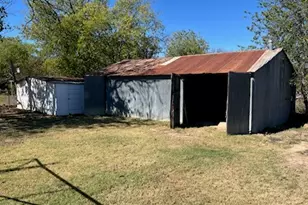 1007 Lackey St, Brownwood, TX 76801 - Photo 24