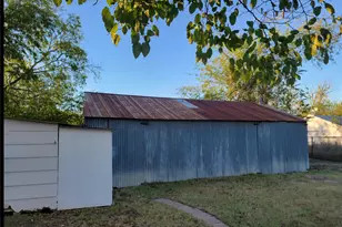 1007 Lackey St, Brownwood, TX 76801 - Photo 20