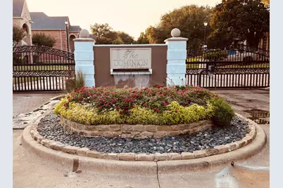 2115 Royal Dominion Court, Arlington, TX 76006 - Photo 2