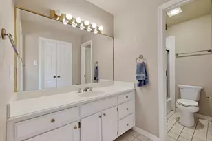 2115 Royal Dominion Ct, Arlington, TX 76006 - Photo 34