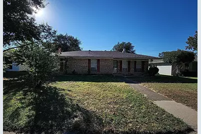 610 Pinebluff Drive, Lewisville, TX 75067 - Photo 1