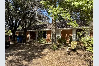 609 S Files Street, Itasca, TX 76055 - Photo 1