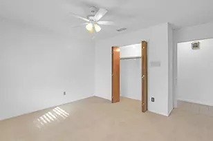 1601 Meadowlane Terrace, Fort Worth, TX 76112 - Photo 26