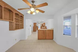 1601 Meadowlane Terrace, Fort Worth, TX 76112 - Photo 16