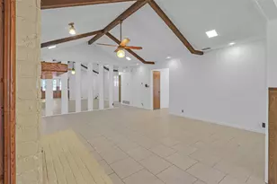 1601 Meadowlane Terrace, Fort Worth, TX 76112 - Photo 8