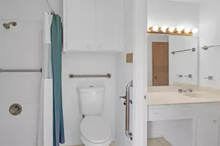 1601 Meadowlane Terrace, Fort Worth, TX 76112 - Photo 30