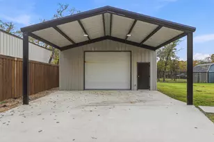 509 Forest Edge St, Burleson, TX 76028 - Photo 22