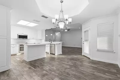 509 Forest Edge Street, Burleson, TX 76028 - Photo 8