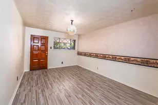 4557 Dee Ln, Haltom City, TX 76117 - Photo 4