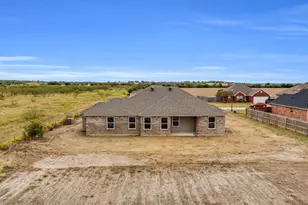 133 Joyce St, Whitney, TX 76692 - Photo 28